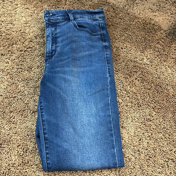 Woman’s  skinny jeans - Picture 3 of 3